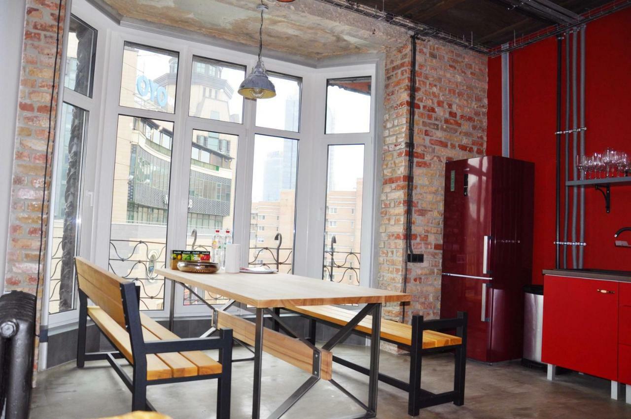 Apartment Arena City Loft เคียฟ ภายนอก รูปภาพ
